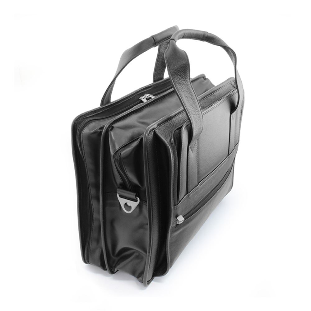 Sandringham Nappa Leather Carry on Flight Bag in black.